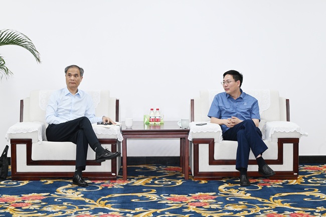 中原證券股份有限公司黨委副書記、總經(jīng)理李昭欣一行到萬基控股集團(tuán)調(diào)研