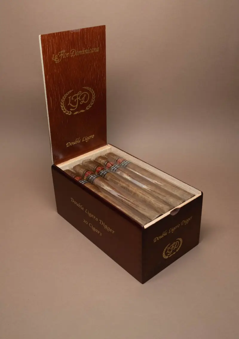 La Flor Dominicana, Double Ligero Digger