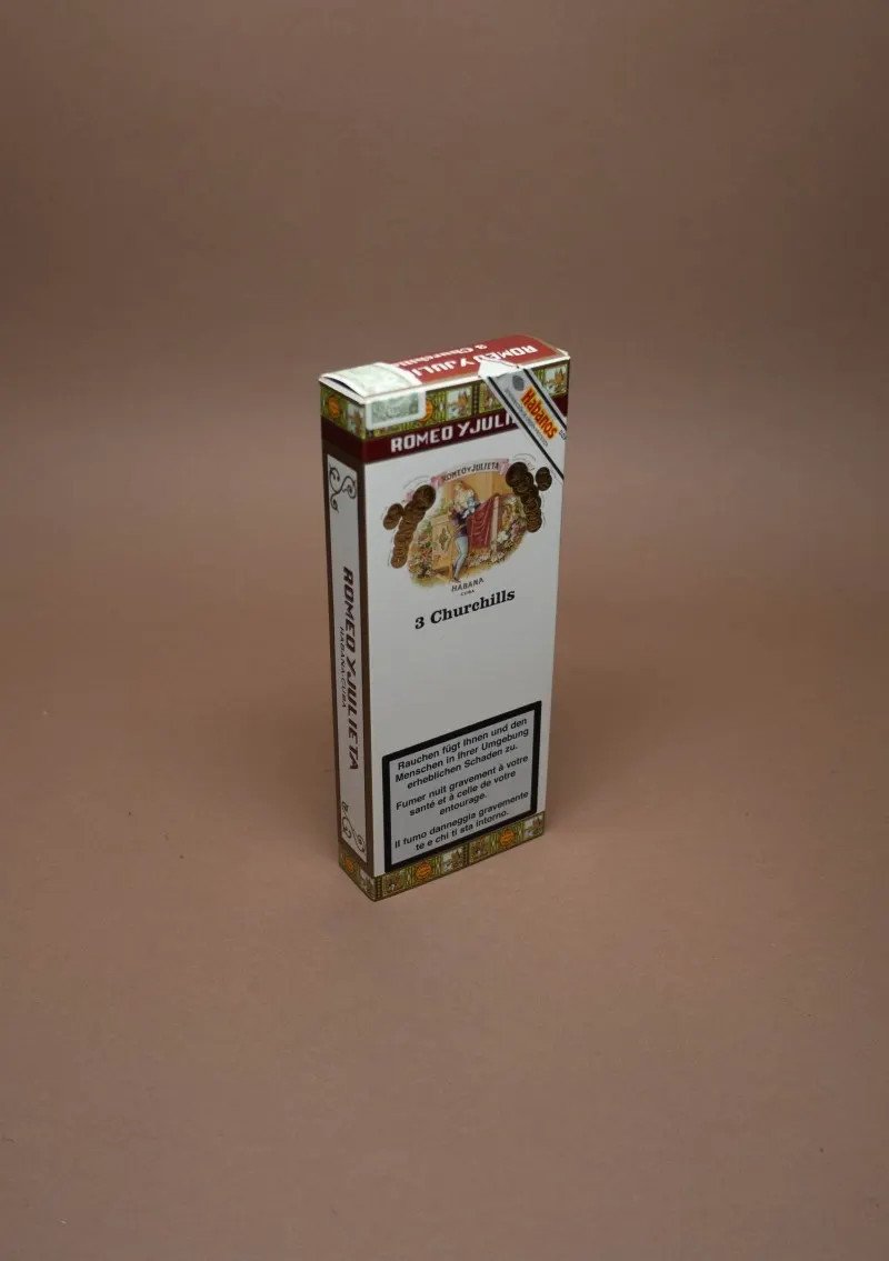Romeo Y Julieta, Churchill Tubos