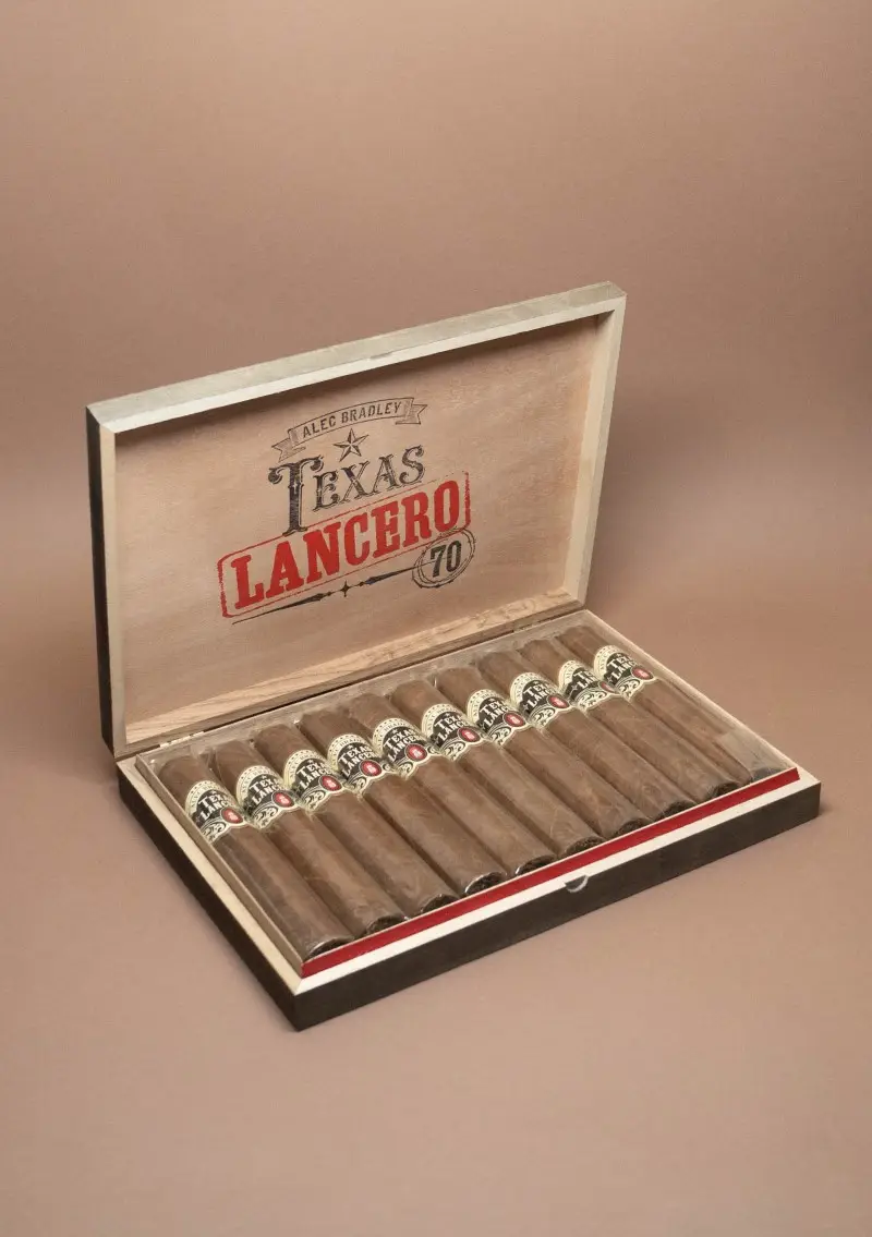 Alec Bradley, Texas Lancero