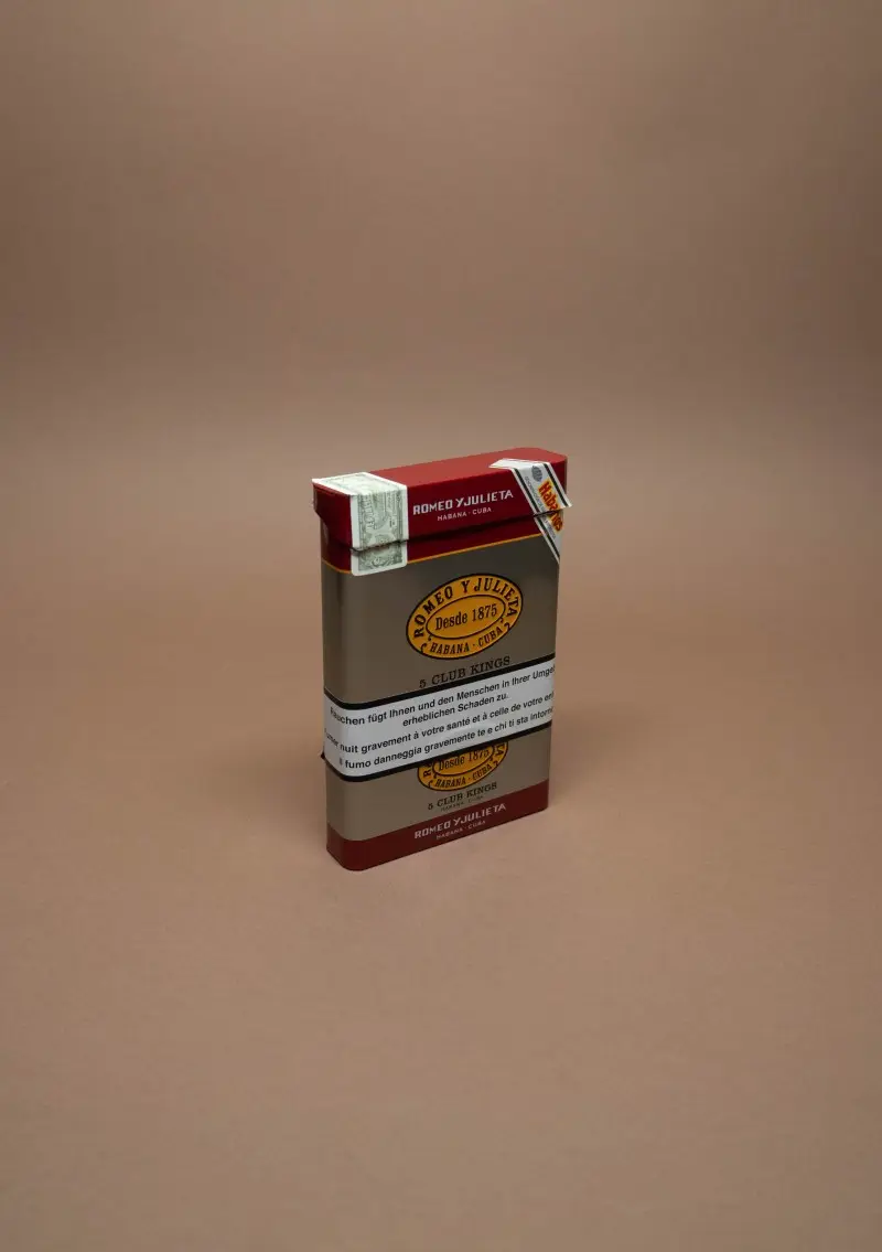 Romeo Y Julieta, Club Kings
