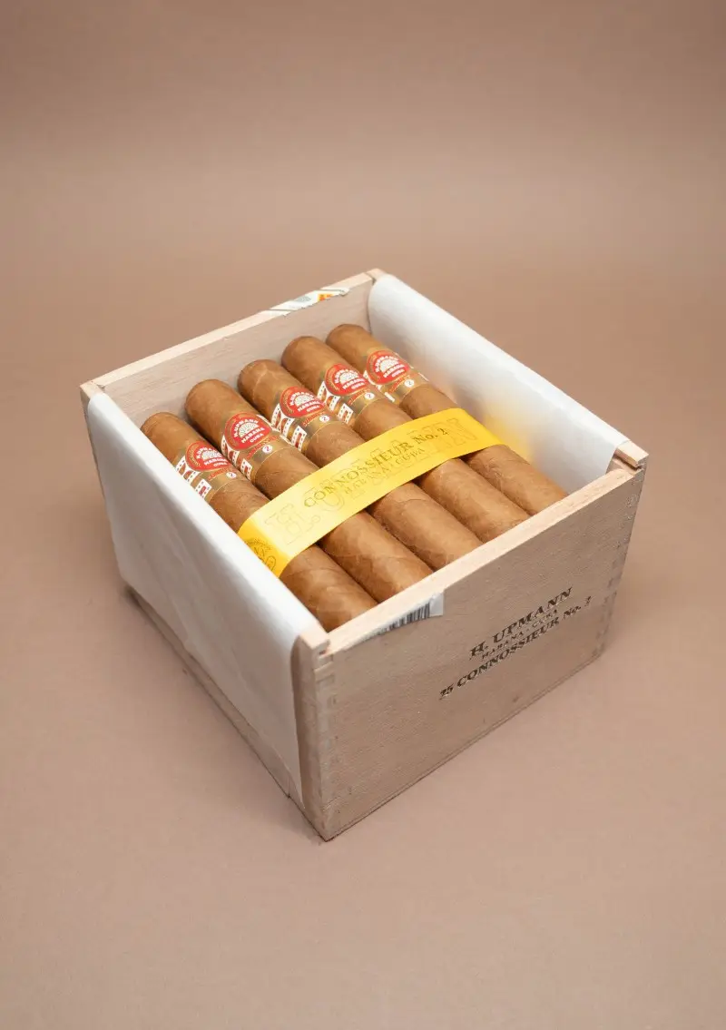 H.Upmann, Connoisseur N°2